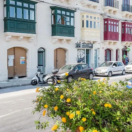 Easylets Malta * Msida